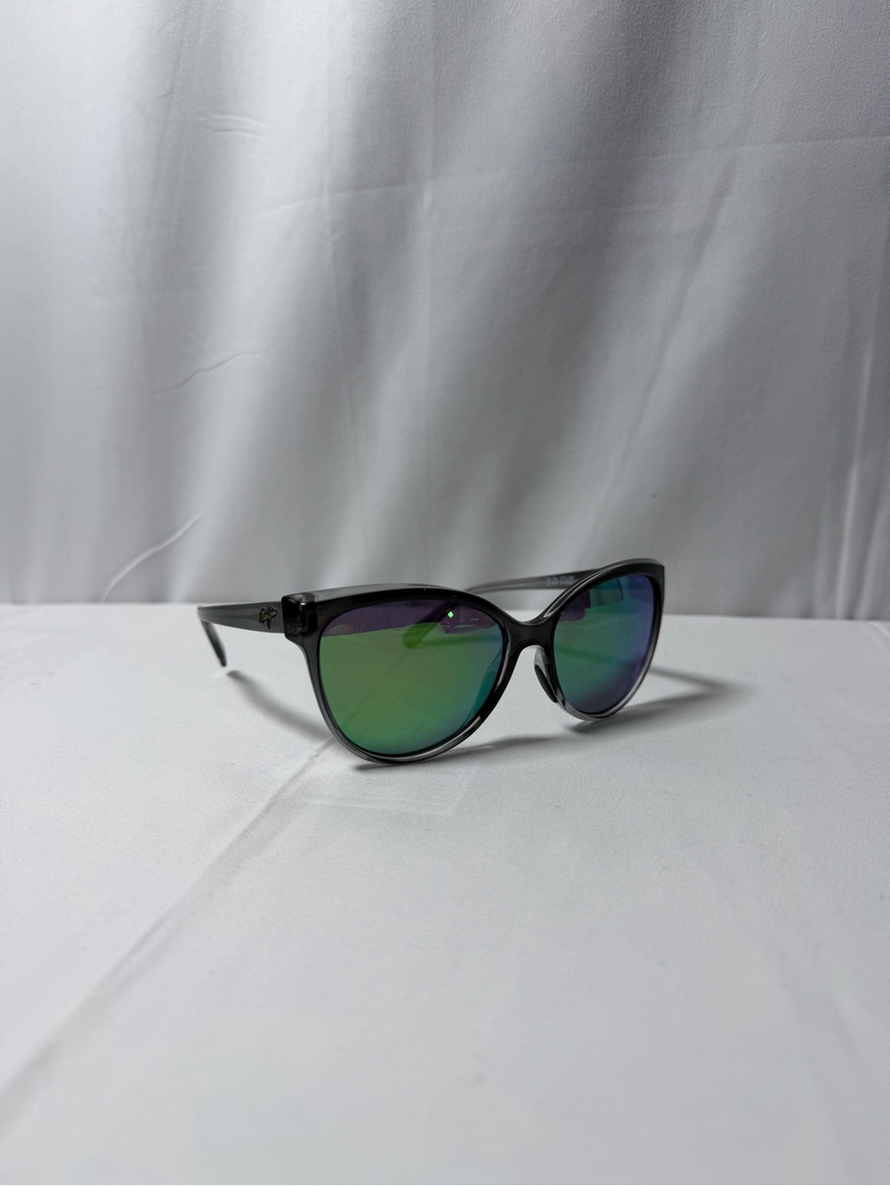 Maui Jim Women's Black Frame Sunglasses with Green-Blue Mirrored Lenses